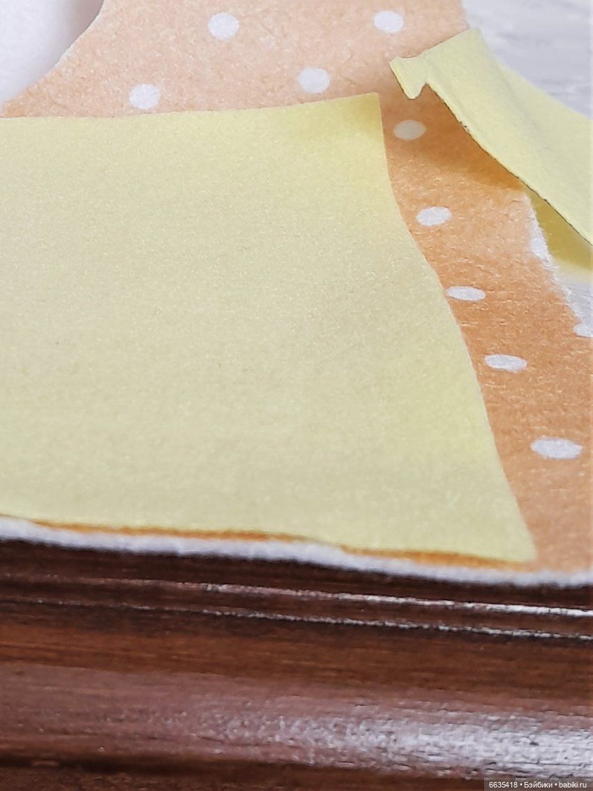 МК «Шляпка из фетра с неотрезными полями для кукол»