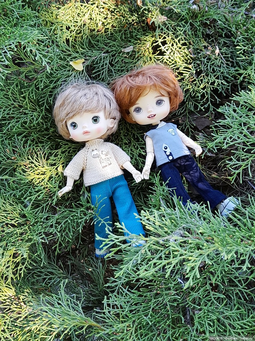 Как Антон и Филипп гуляли в саду