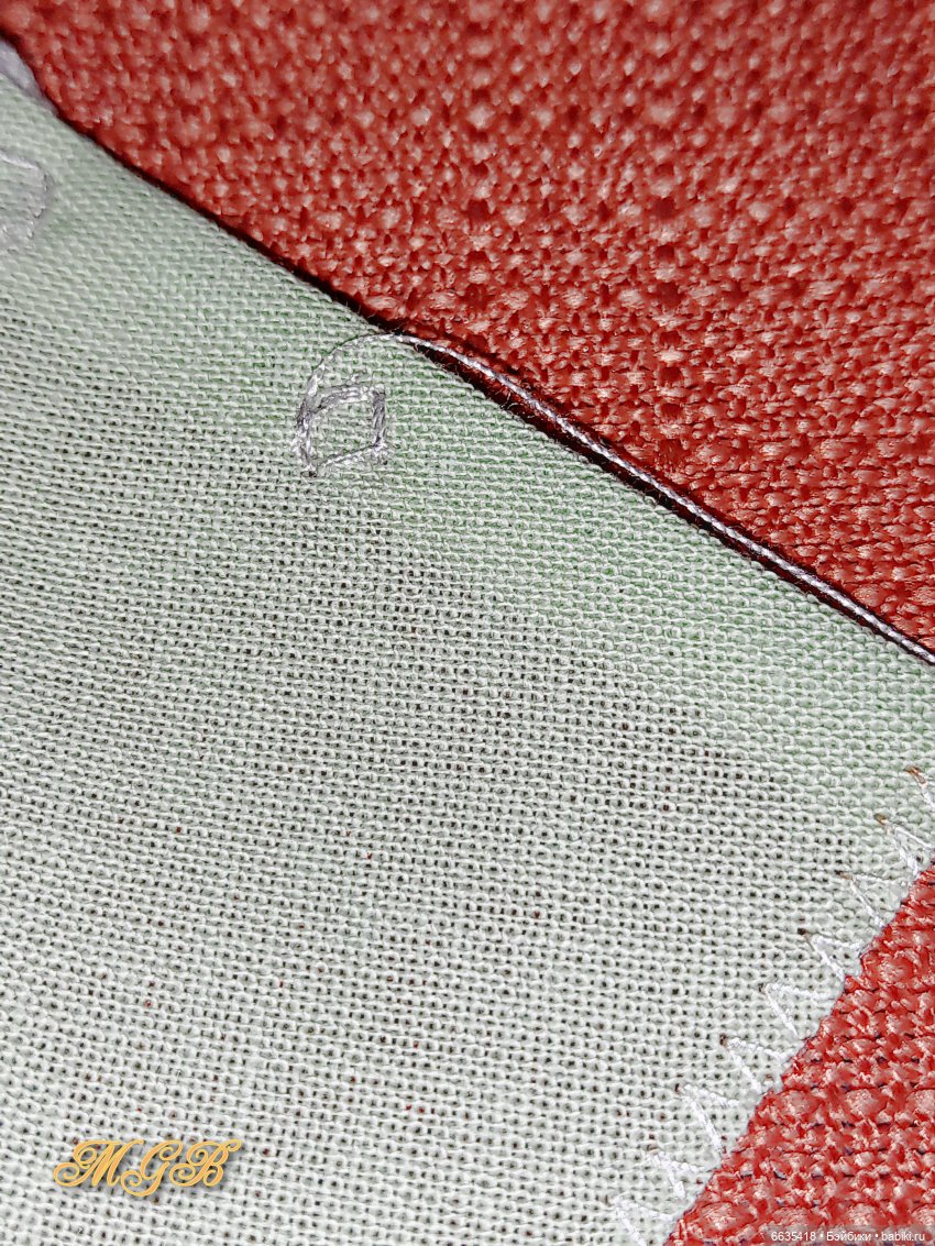 МК "Как я пришиваю и декорирую кнопки на кукольной одежде" (фото 2)