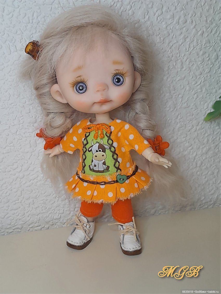 "Платья на ладони" — Одежда и обувь для кукол своими руками: фото