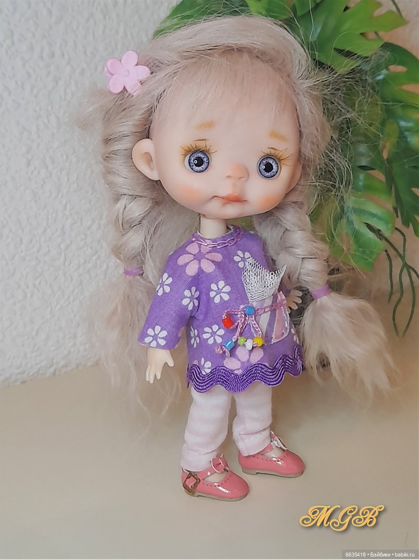 "Платья на ладони" — Одежда и обувь для кукол своими руками: фото