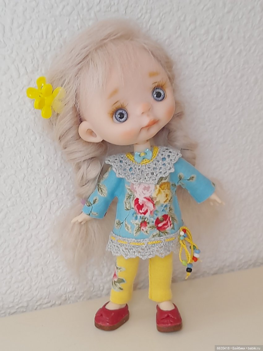 МК «Шьём платьице на куклу Obitsu 11»