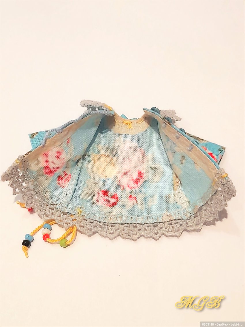 МК «Шьём платьице на куклу Obitsu 11»