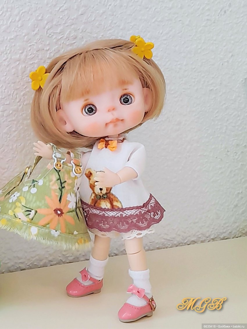 МК «Два варианта пошива топов для кукол Obitsu 11» (фото 2)