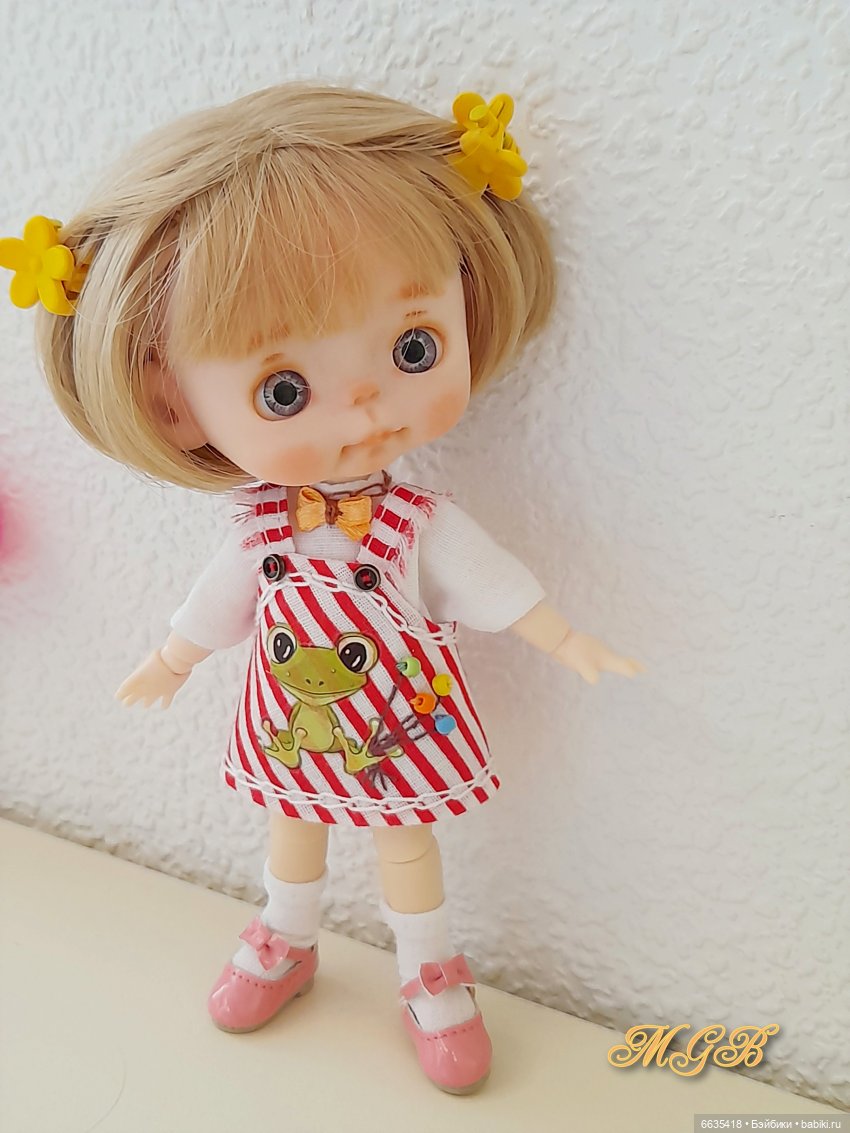 МК «Два варианта пошива топов для кукол Obitsu 11»