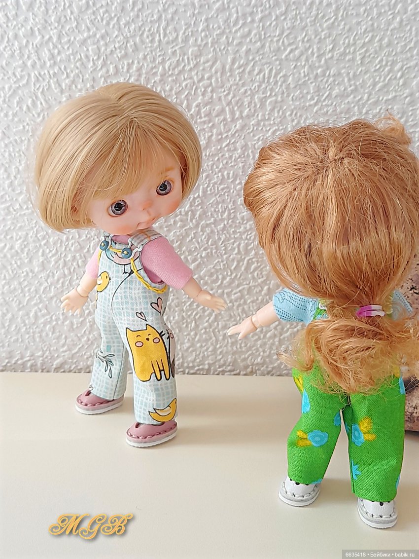 Об одежде, которую носят мои куклы