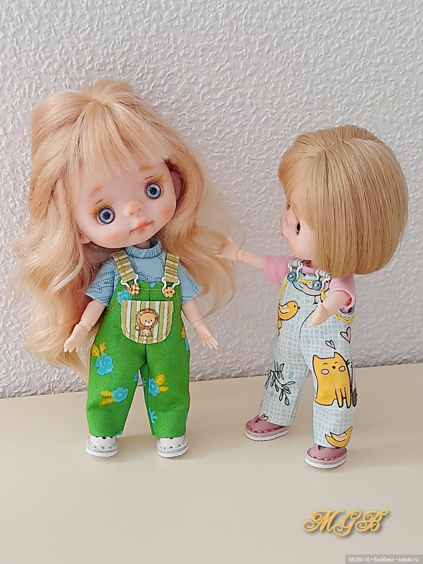 Об одежде, которую носят мои куклы