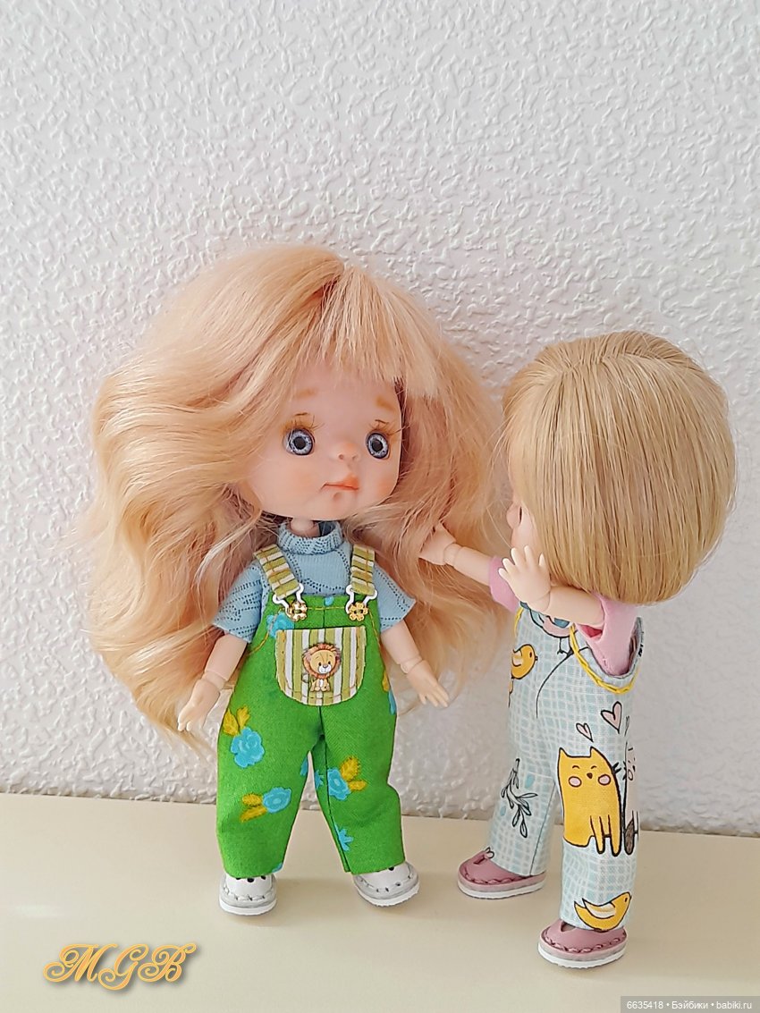 Об одежде, которую носят мои куклы