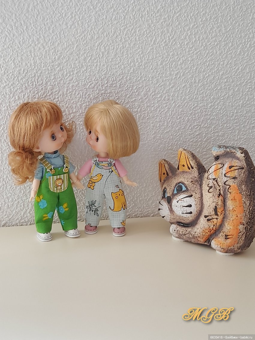 Об одежде, которую носят мои куклы