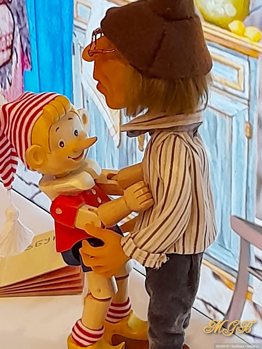 «Приключения Буратино». Глава 3 – «Буратино едва не погибает по собственному легкомыслию. Папа Карло покупает ему азбуку»