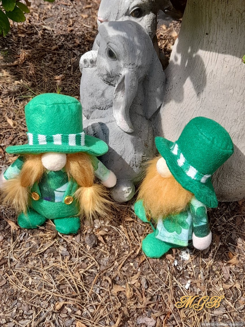 О том, как гуляли лесные гномы в саду