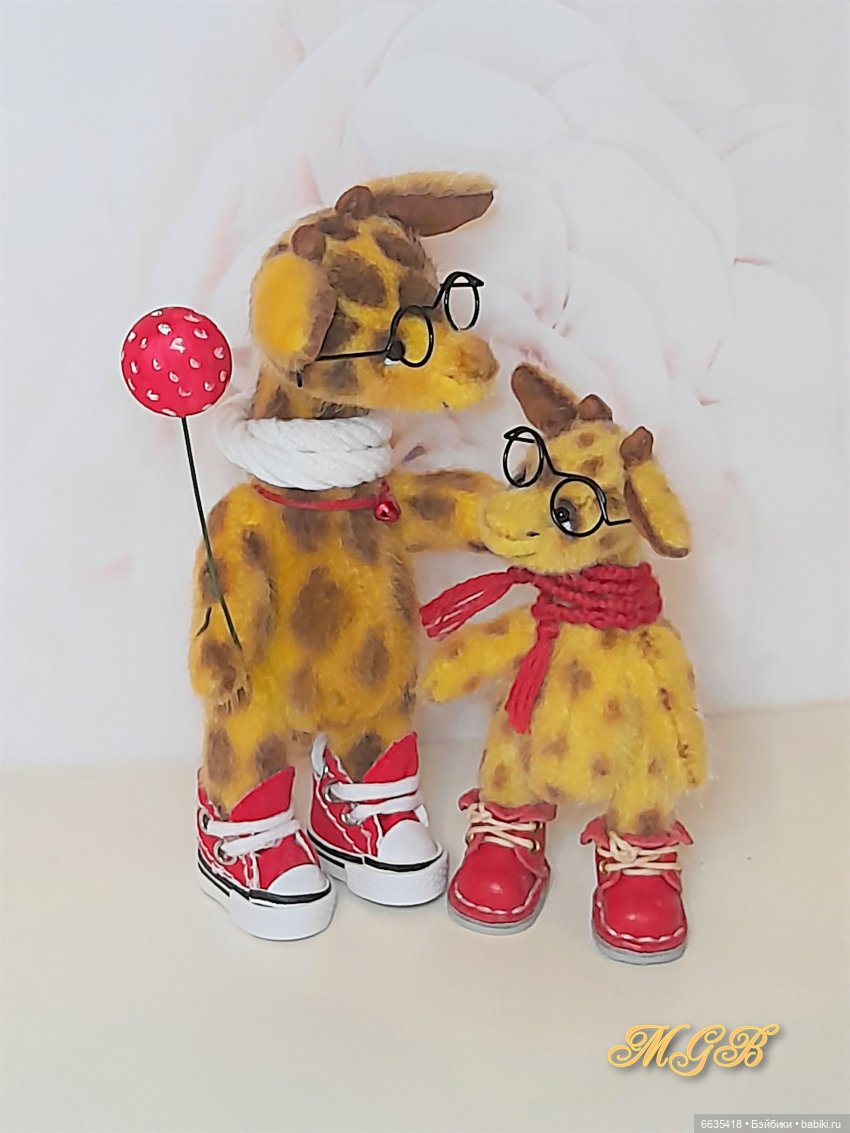 У меня сестрёнка есть… У меня братишка есть…