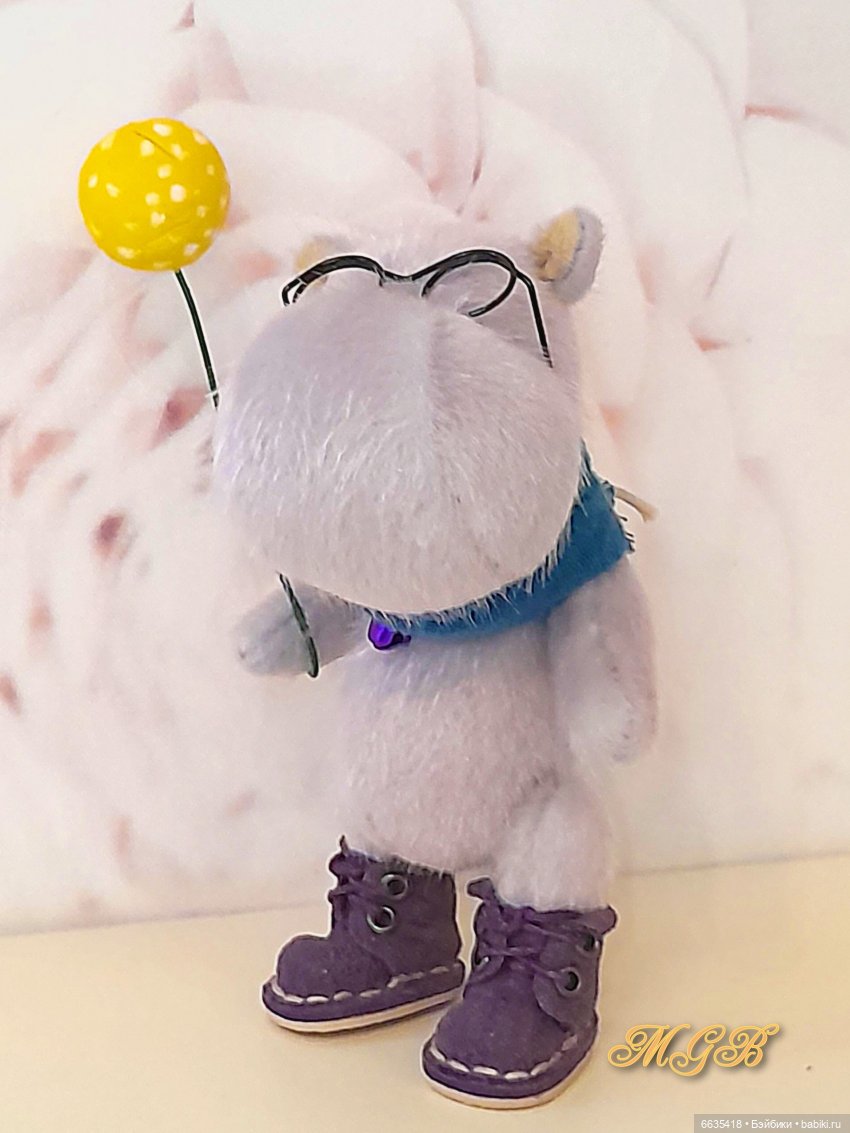 У меня сестрёнка есть… У меня братишка есть…