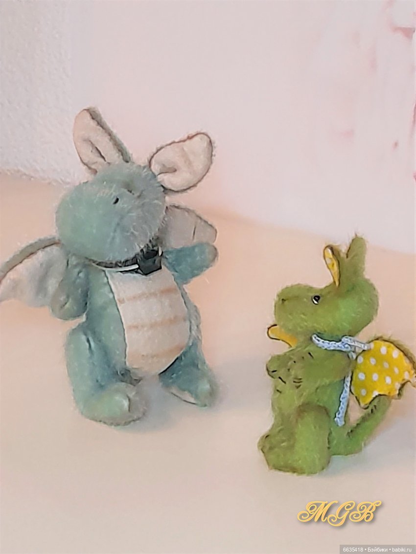 У меня сестрёнка есть… У меня братишка есть…