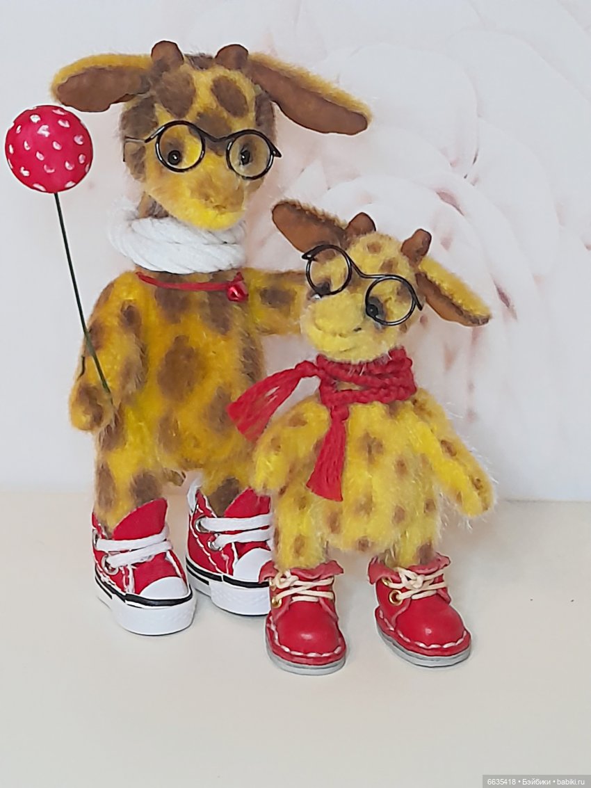 У меня сестрёнка есть… У меня братишка есть…