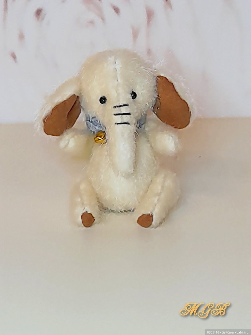 У меня сестрёнка есть… У меня братишка есть…