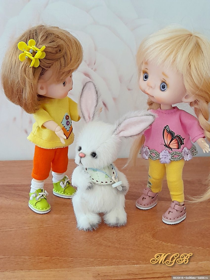 Ткани, достойные внимания при пошиве одежды для кукол | Бэйбики Ткани, достойные внимания при пошиве одежды для кукол