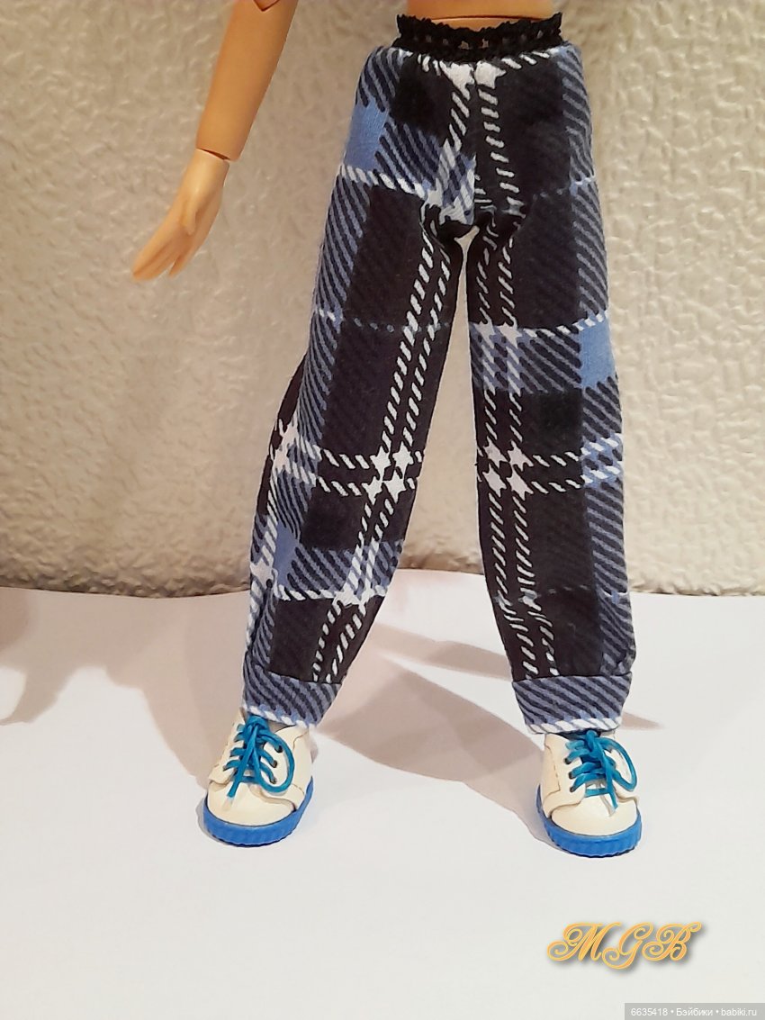 МК «Упрощённый вариант пошива брючек для кукол»