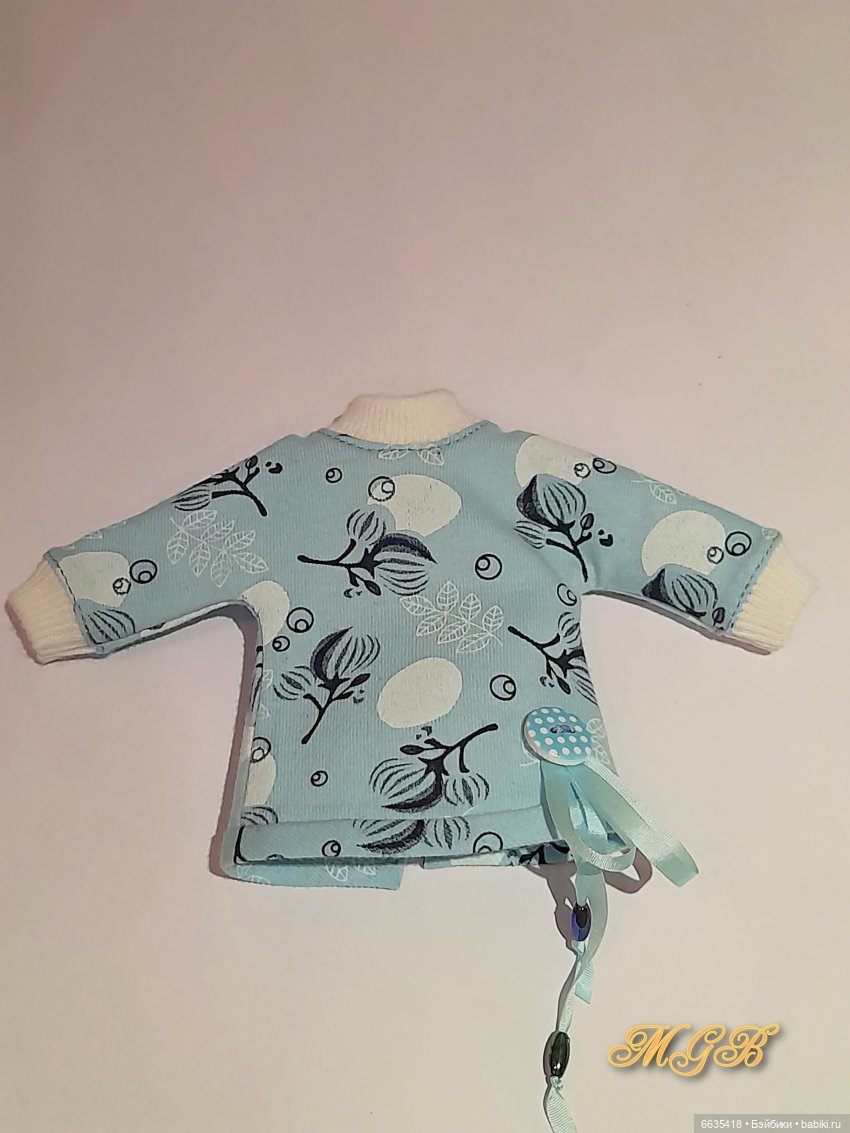 МК «Шьём платья, топы, свитшоты с цельнокроеным рукавом для кукол Блайз ростом 30 см» (фото 9)