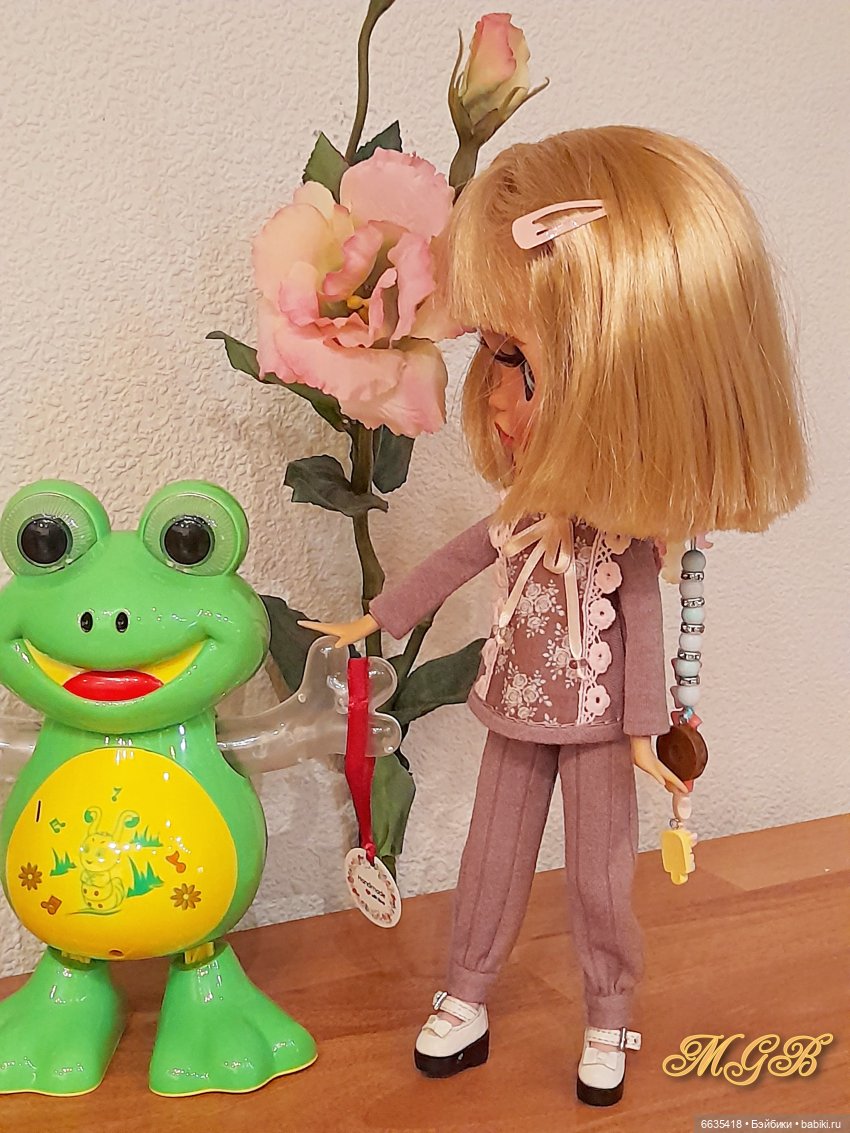 А почему «три» — Одежда и обувь для кукол своими руками: фото