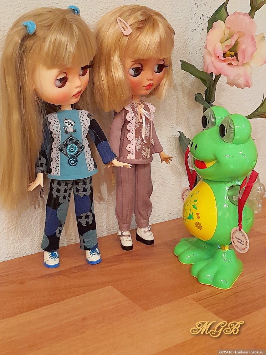 А почему «три» — Одежда и обувь для кукол своими руками: фото