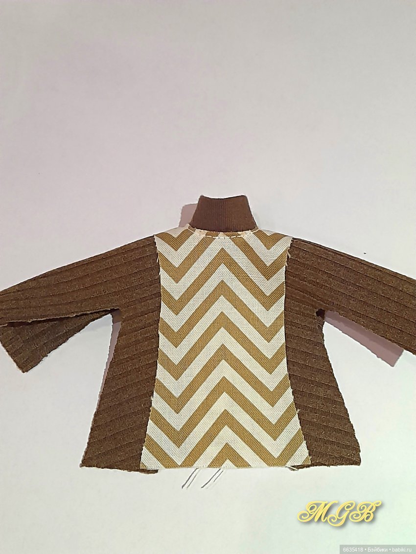 МК «Костюм с цельнокроеным комбинированным топом для кукол Блайз ростом 30 см»