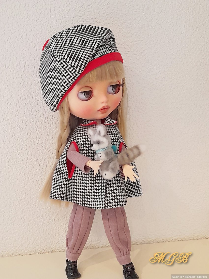 Кейп в гардеробе куклы — Одежда и обувь для кукол своими руками: фото (фото 8)