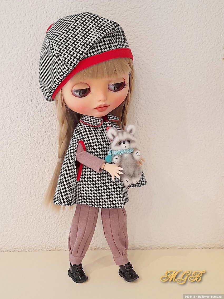 Кейп в гардеробе куклы — Одежда и обувь для кукол своими руками: фото (фото 10)