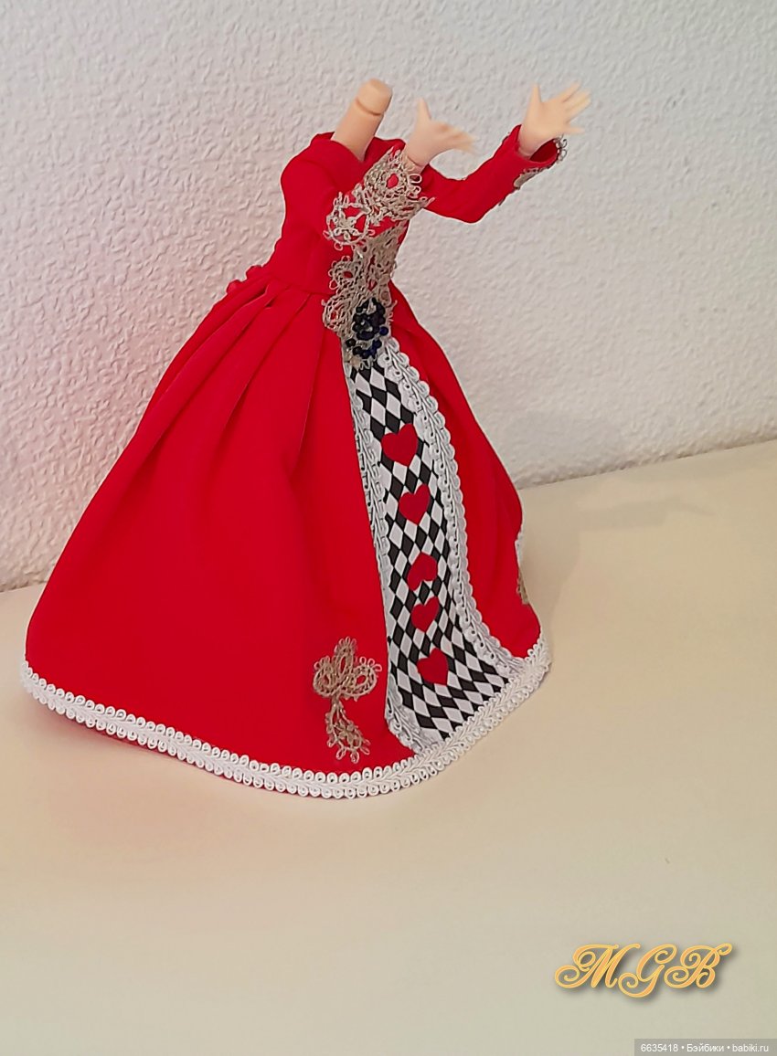 Королева без головы — Одежда и обувь для кукол своими руками: фото (фото 2)