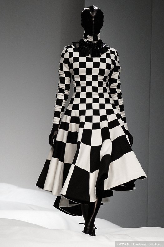 История одного наряда — Одежда и обувь для кукол своими руками: фото (фото 6)