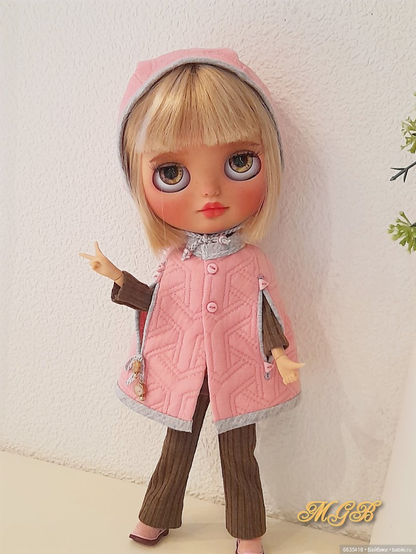 МК «Кейп для кукол Блайз. Модель № 2» (фото 3)