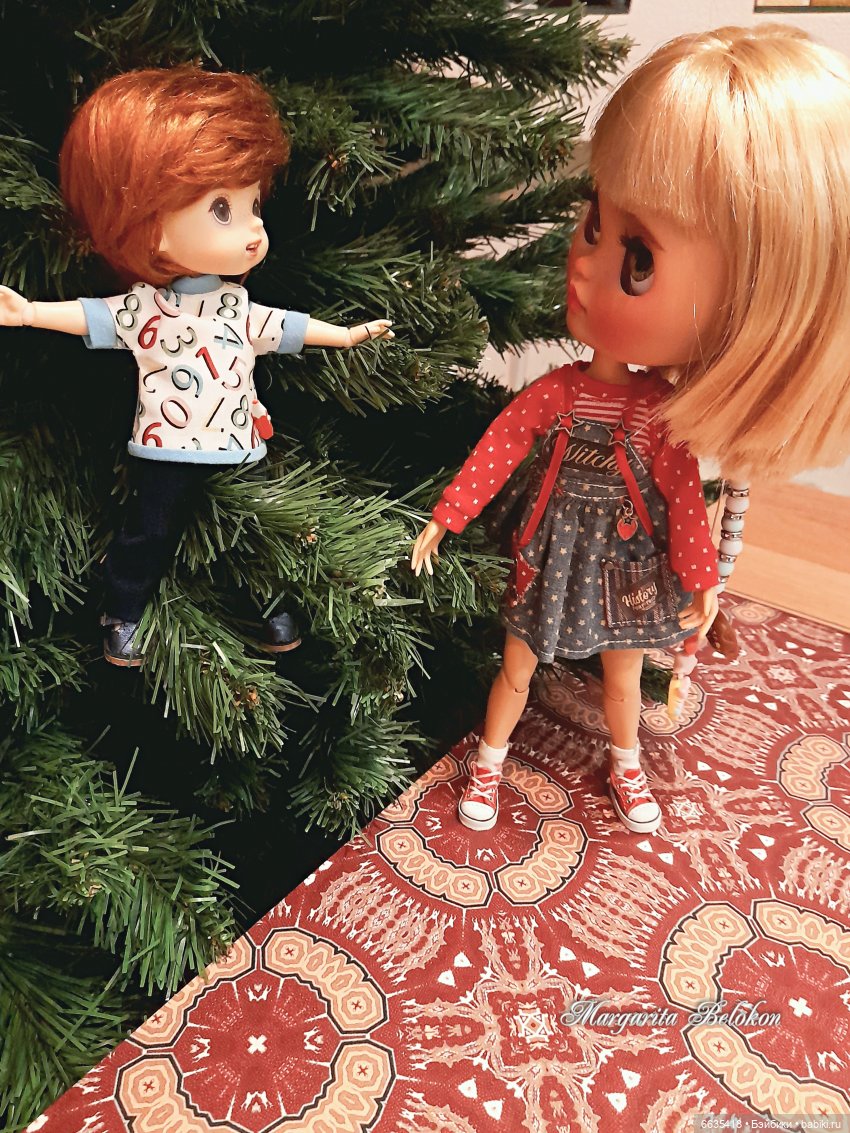 Украшать ёлочку будем все вместе