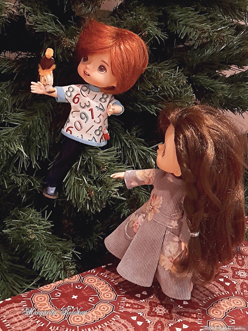 Украшать ёлочку будем все вместе