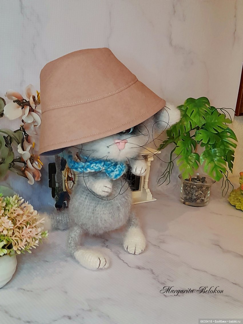 Кот в гостиной — Вязаные игрушки и амигуруми: крючком