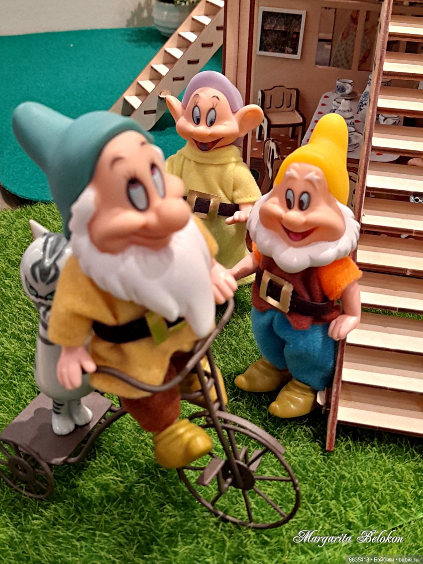 Из жизни гномов после сказки