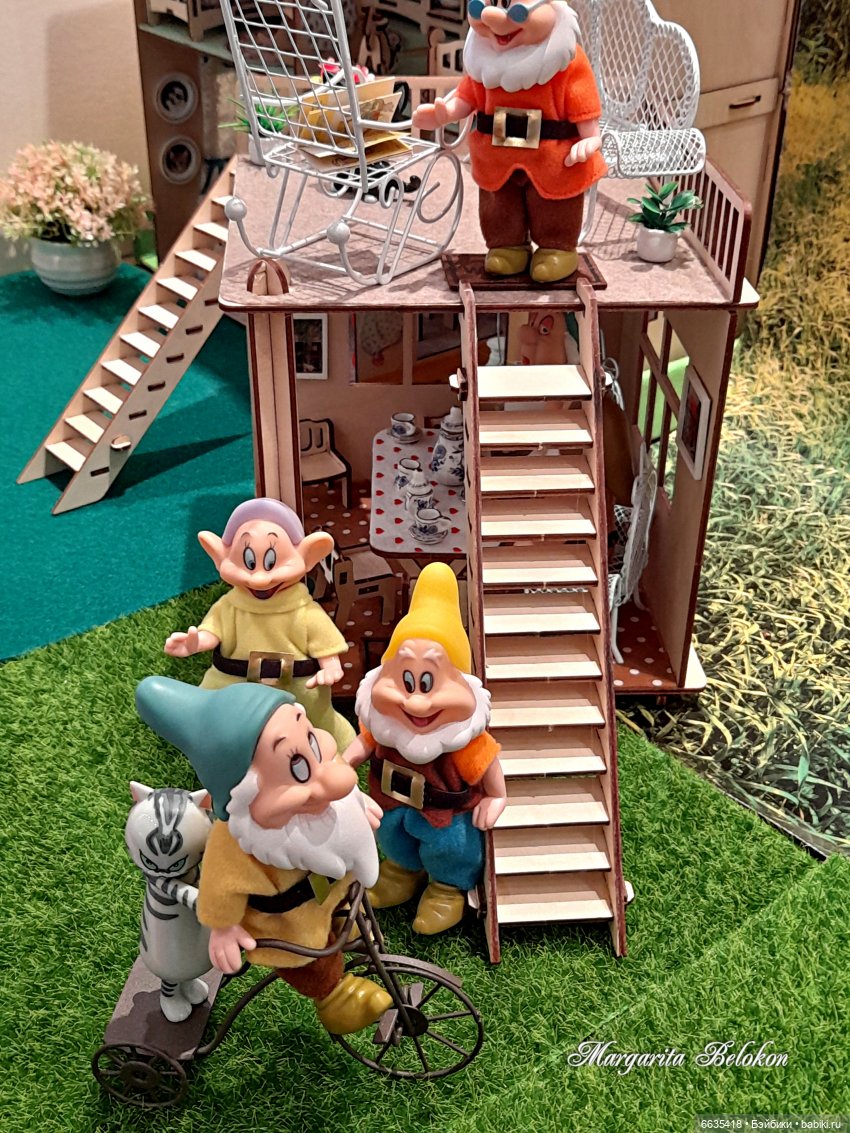 Из жизни гномов после сказки