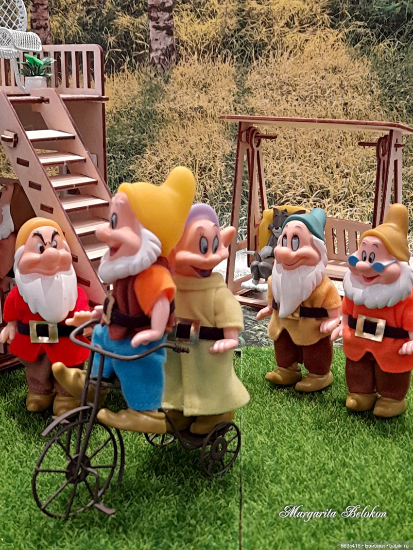 Из жизни гномов после сказки