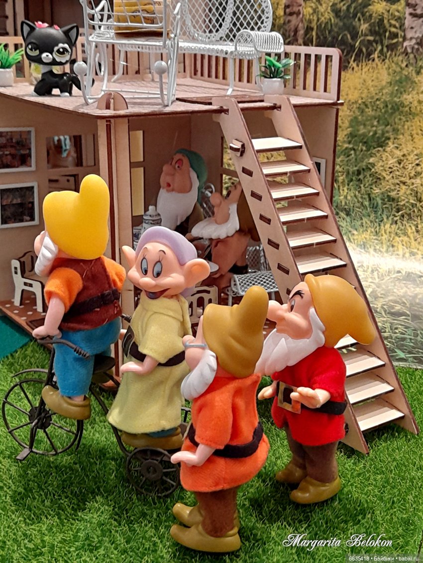 Из жизни гномов после сказки