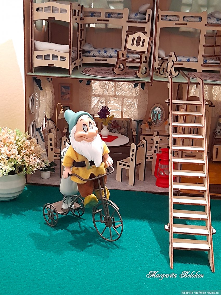 Из жизни гномов после сказки