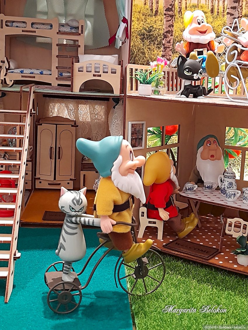 Из жизни гномов после сказки