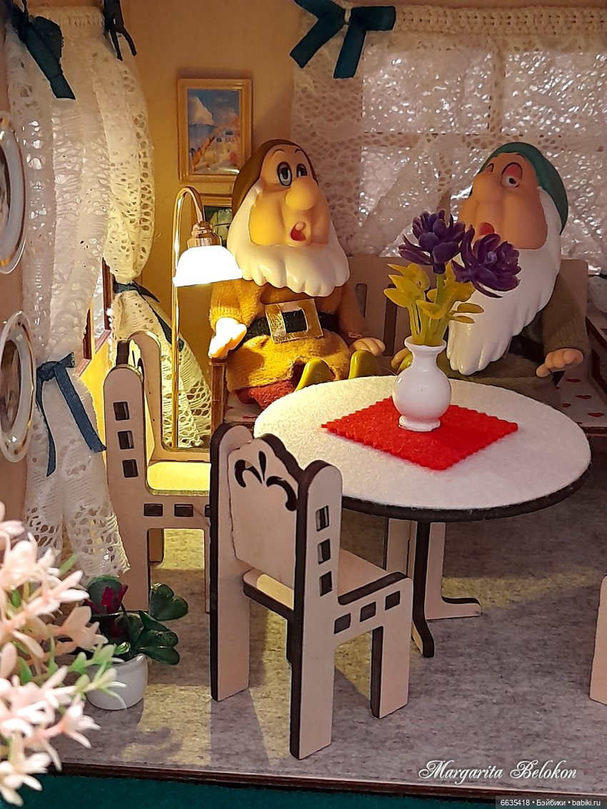 Из жизни гномов после сказки