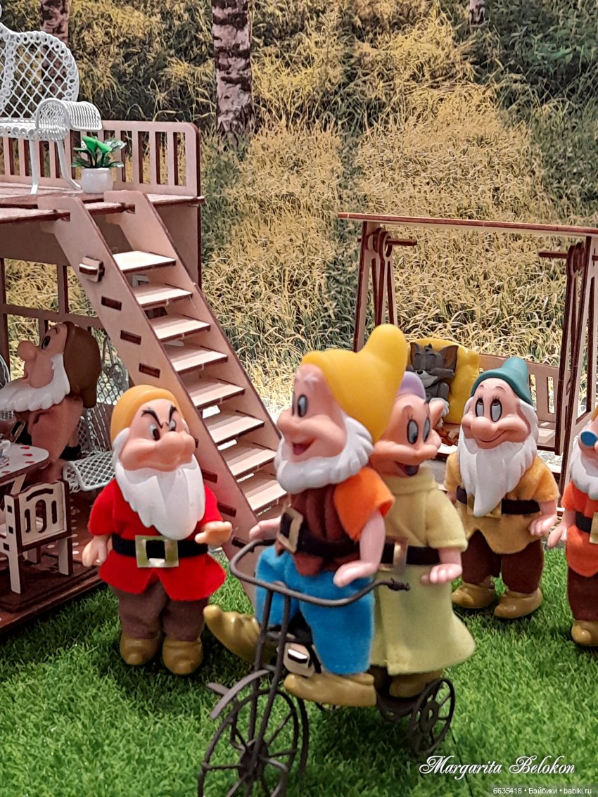 Из жизни гномов после сказки