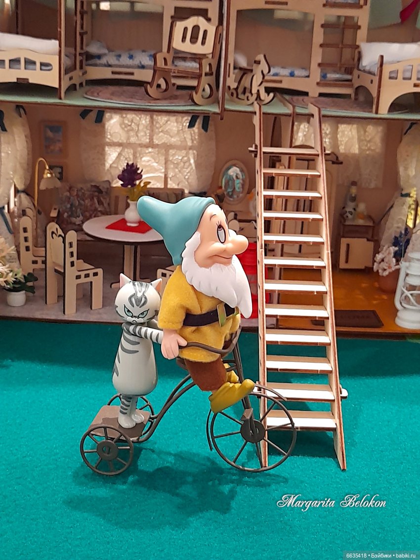 Из жизни гномов после сказки