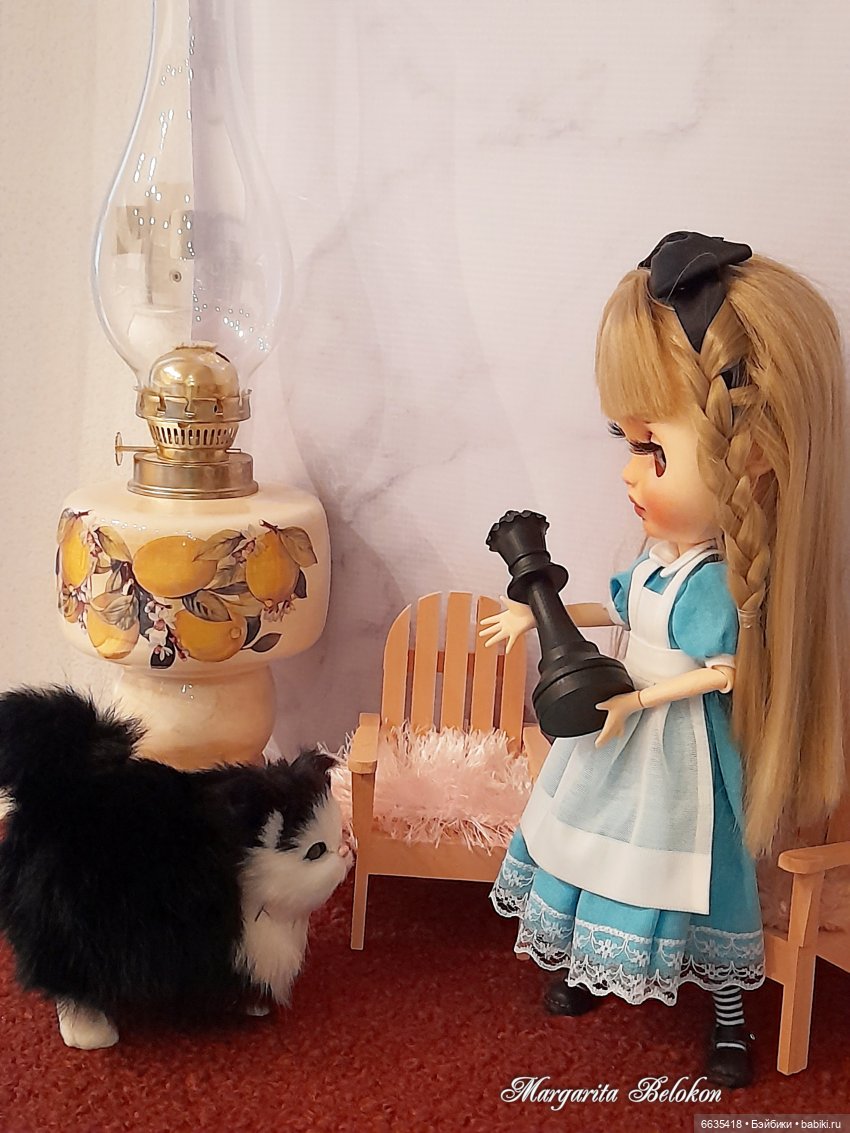 «Алиса в Зазеркалье». Глава 1. Дом в зеркале