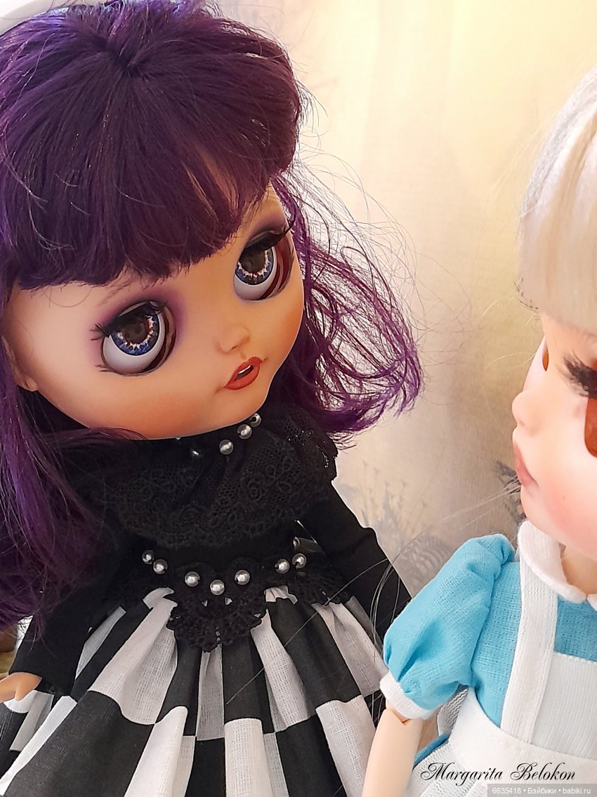 "Алиса в Зазеркалье" ГЛАВА II. САД ЖИВЫХ ЦВЕТОВ