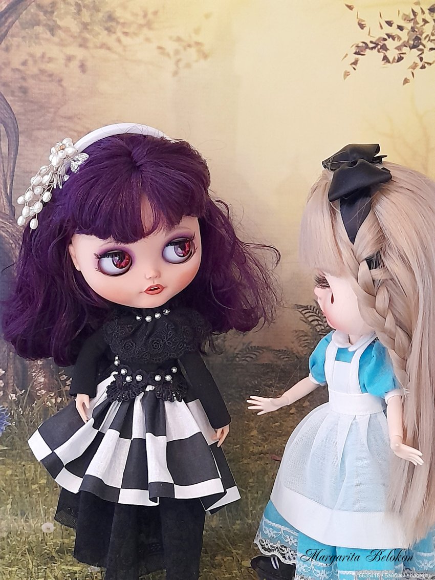 "Алиса в Зазеркалье" ГЛАВА II. САД ЖИВЫХ ЦВЕТОВ