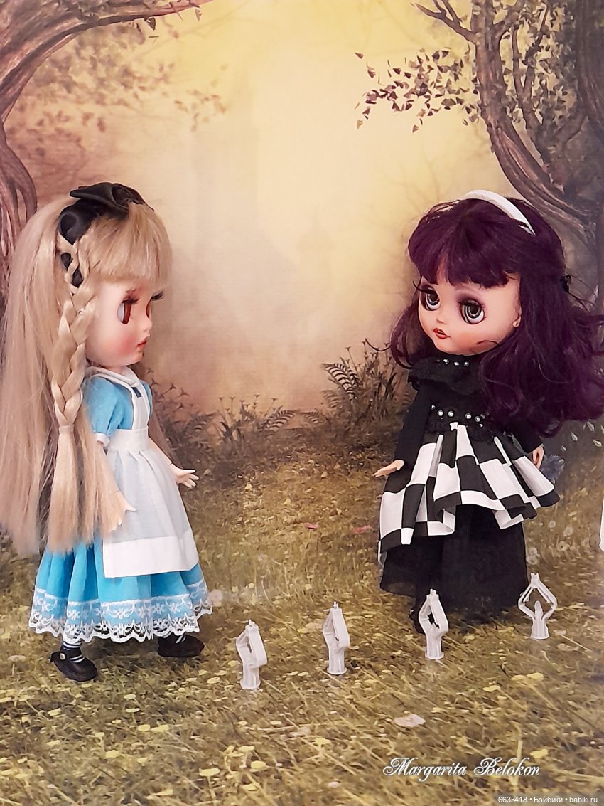 "Алиса в Зазеркалье" ГЛАВА II. САД ЖИВЫХ ЦВЕТОВ