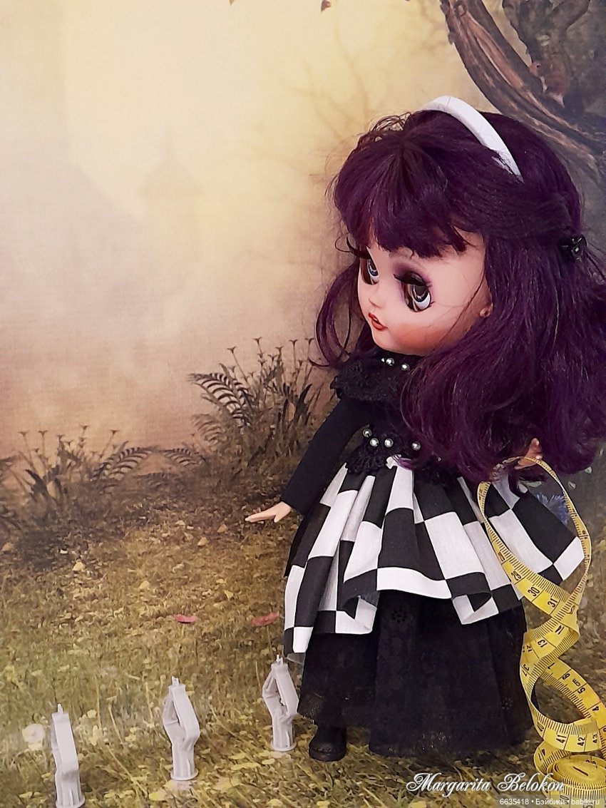 "Алиса в Зазеркалье" ГЛАВА II. САД ЖИВЫХ ЦВЕТОВ