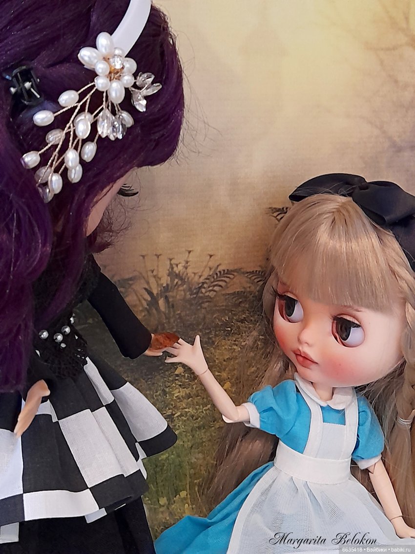 "Алиса в Зазеркалье" ГЛАВА II. САД ЖИВЫХ ЦВЕТОВ