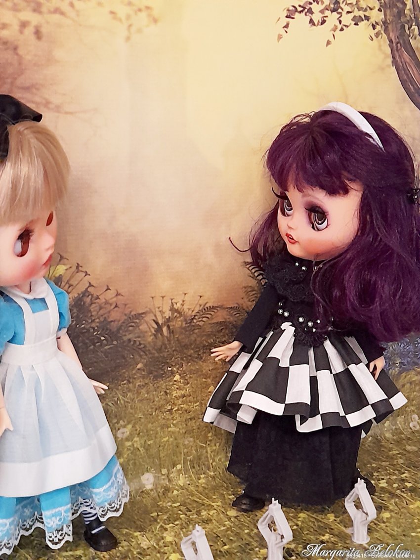 "Алиса в Зазеркалье" ГЛАВА II. САД ЖИВЫХ ЦВЕТОВ